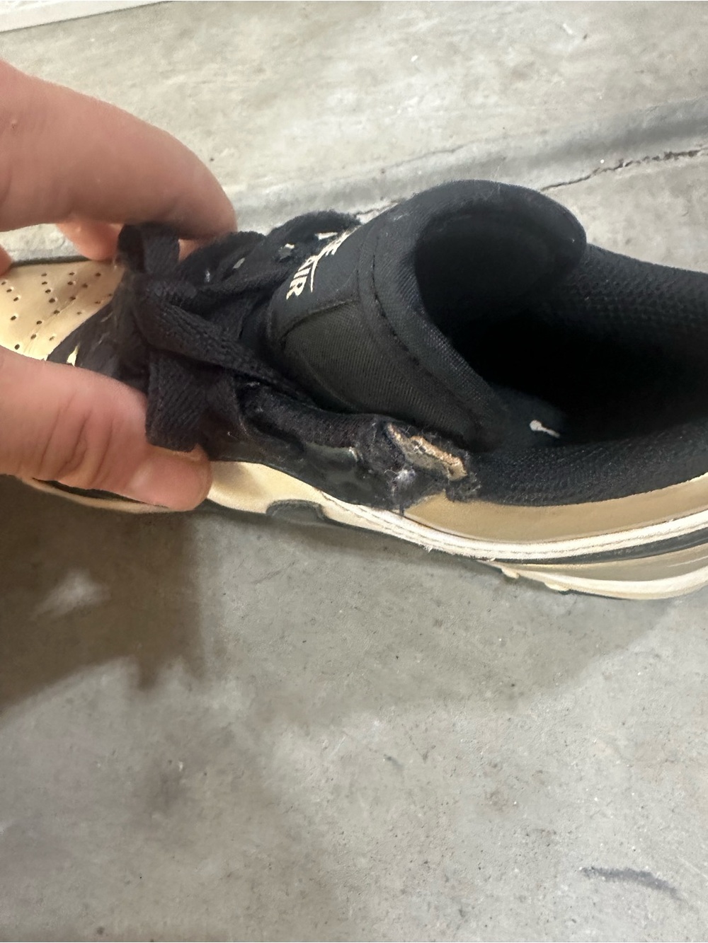 Nike Air Jordan Black and Gold Low Top Baseball Cleats Multisport - Picture 4 of 5